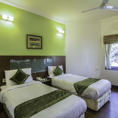 Treebo Angson Hotel Chennai Exterior photo