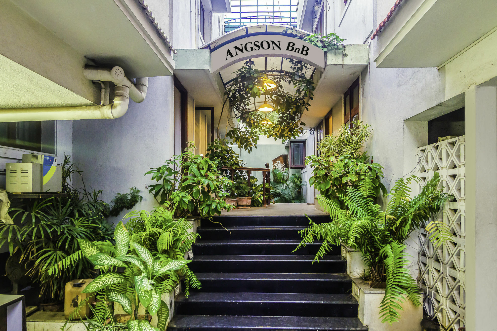 Treebo Angson Hotel Chennai Exterior photo